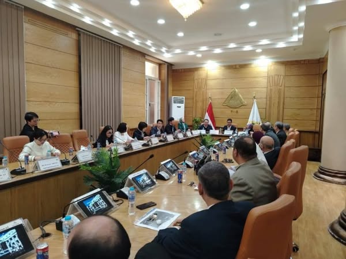 President of Benha University Welcomed President of Wuhan University in China and Accompanying Delegation